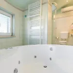 Gorgeous In *