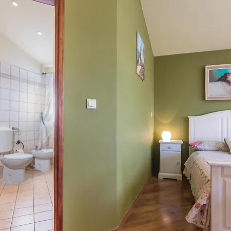 Casa vacanze Lovely In Nova Vas (Porec)