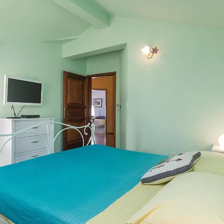 In Nova Vas With Heated Swimming Pool * Nova Vas (Porec)